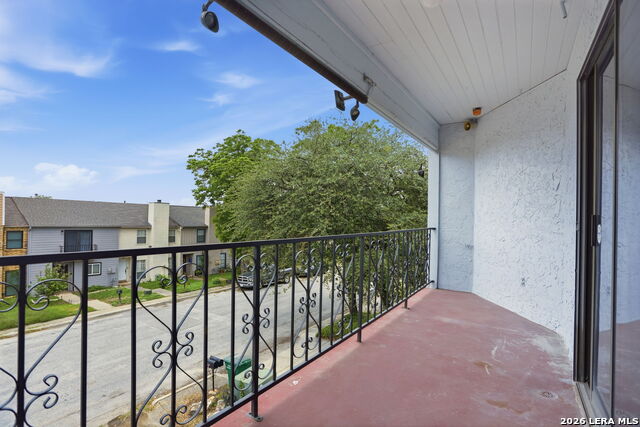 8112 Scottshill Property Photo 12