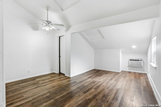 8112 Scottshill Property Photo 14