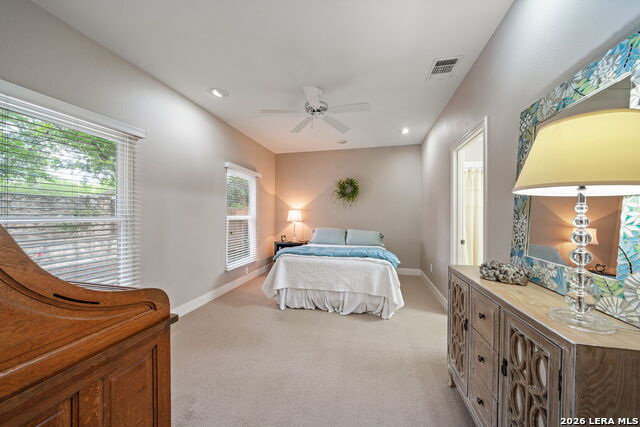 225 E Mulberry Property Photo 5