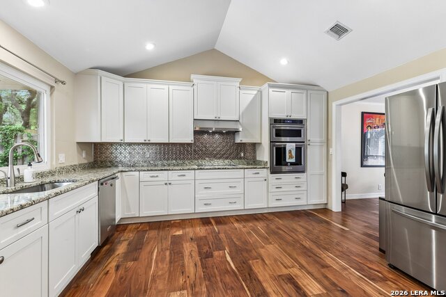 17022 Turkey Point St Property Photo 8