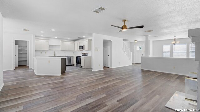 1021 Bridgemont Pl Property Photo 4