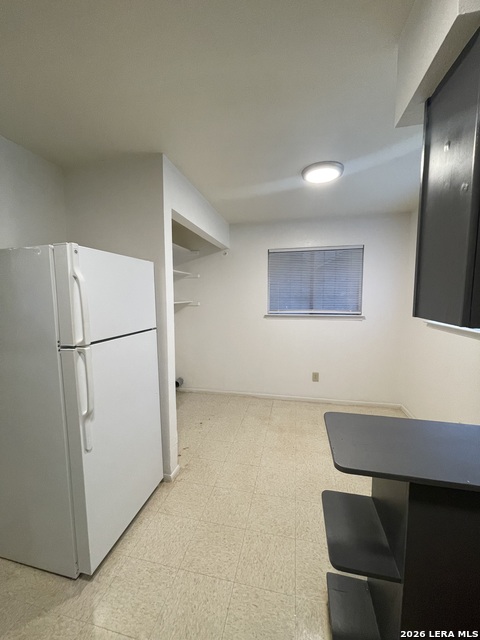 1711 W Cesar E Chavez Blvd Property Photo 2