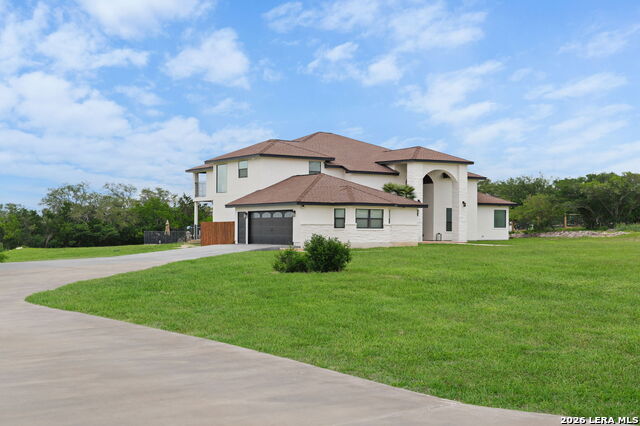 1247 Private Road 3702 Property Photo 2