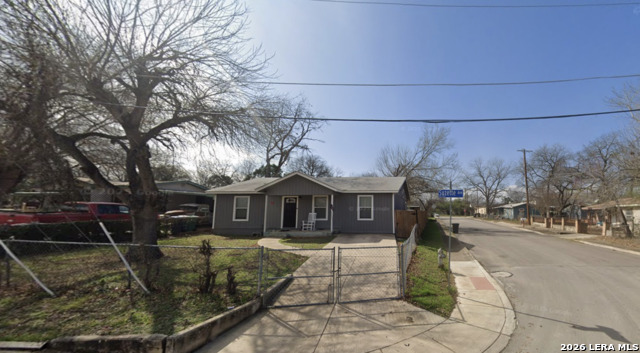 2203 Suzette Property Photo 3