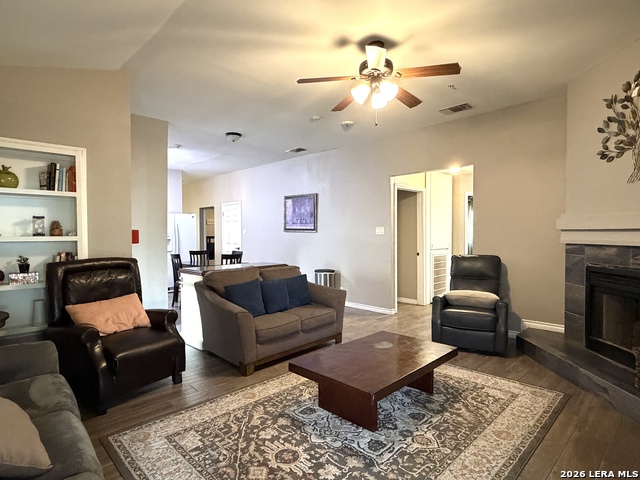 647 Cypressgreen Dr Property Photo 3