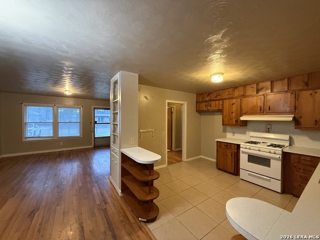 555 N Union Ave Property Photo 5