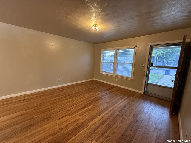 555 N Union Ave Property Photo 15