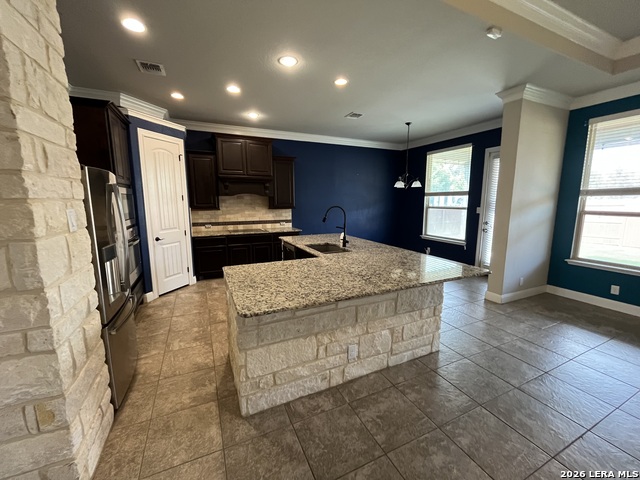 520 Albarella Property Photo 9