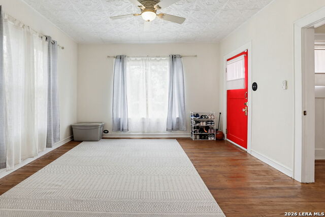 239 E Ligustrum Property Photo 7