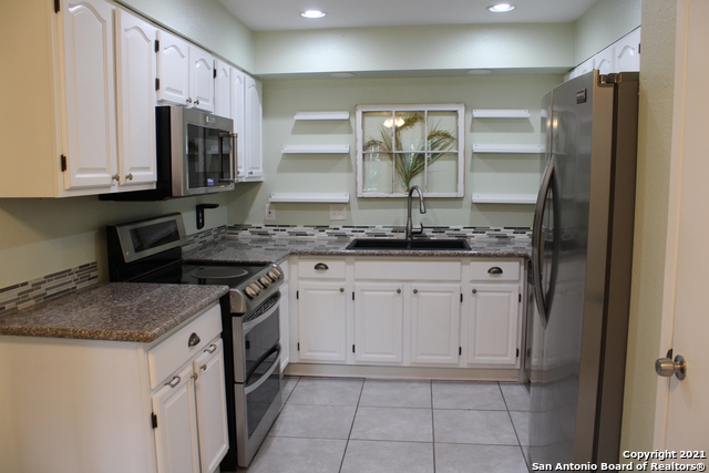 8110 Scottshill Property Photo 6