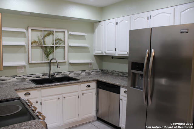 8110 Scottshill Property Photo 7