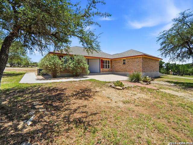 342 Chipman Ct Property Photo 2