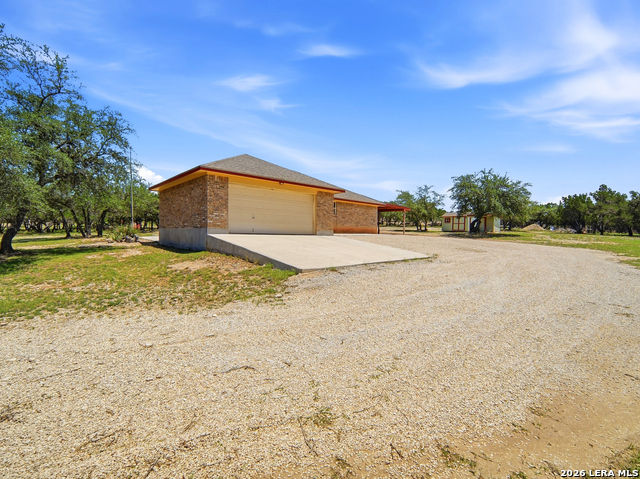 342 Chipman Ct Property Photo 4