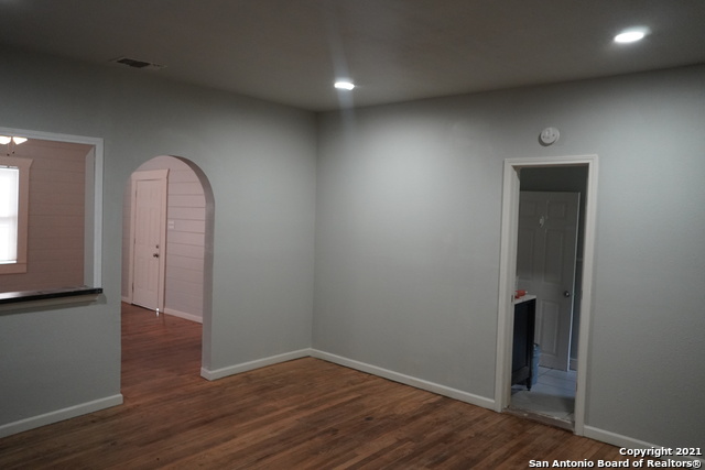 4711 Erin Blvd Property Photo 3