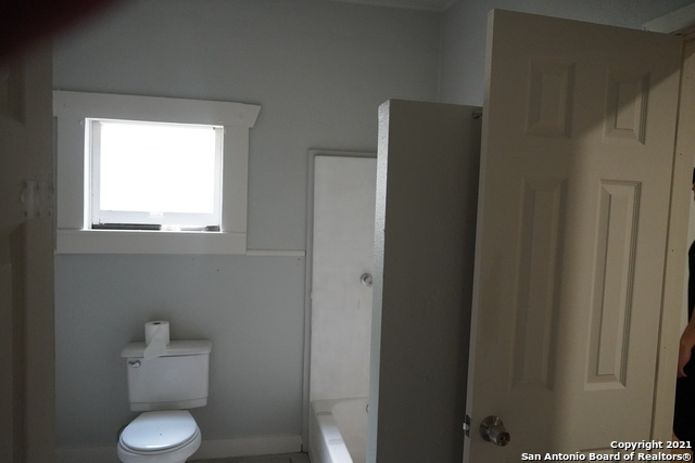 4711 Erin Blvd Property Photo 8
