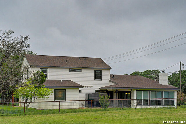 200 E Meadow Ln Property Photo 5