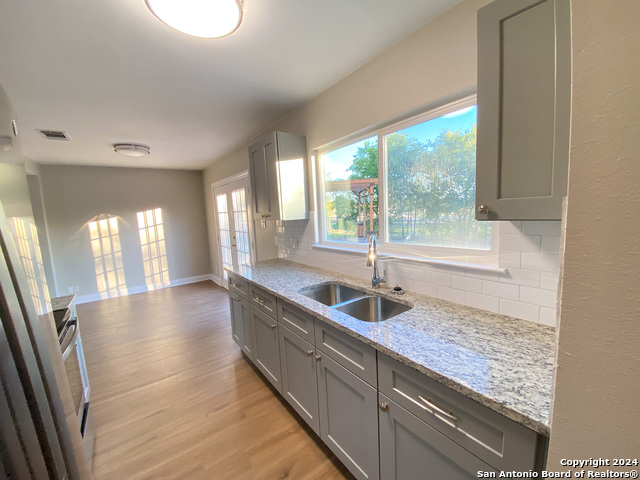4203 Misty Springs Dr Property Photo 20
