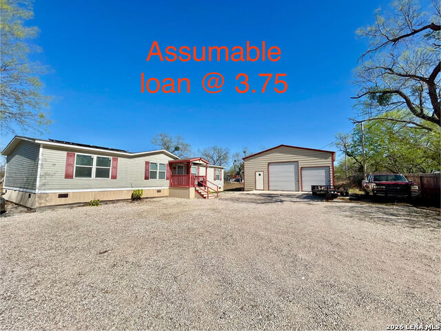 115 E 4TH ST Property Photo 1