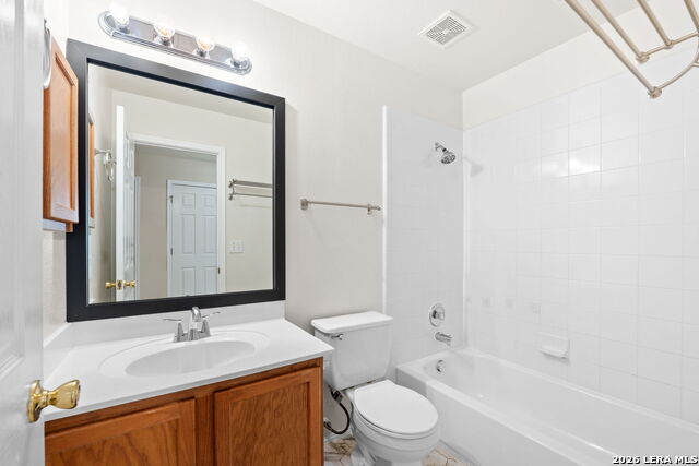 9602 Palomino Path Property Photo 13