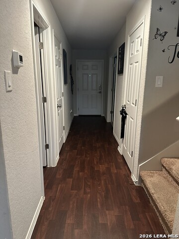 8123 Crestway Landing Property Photo 6
