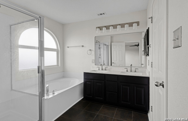 2730 Brighton Park Property Photo 4