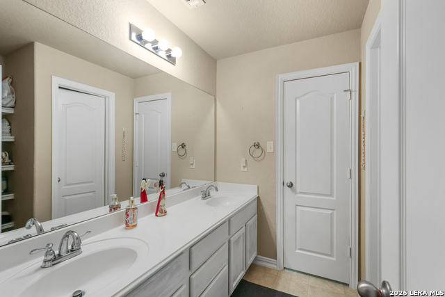 4210 Loring Park Property Photo 18