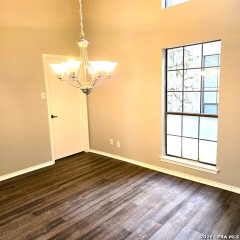17226 Beacon Woods Property Photo 10