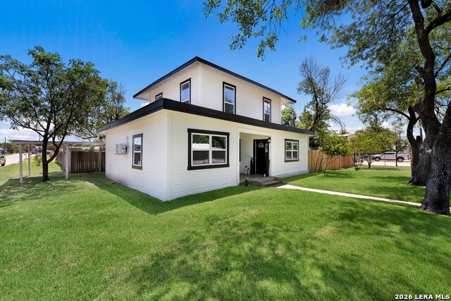 536 Commerce St Property Photo 4