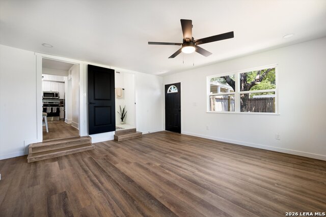 536 Commerce St Property Photo 17