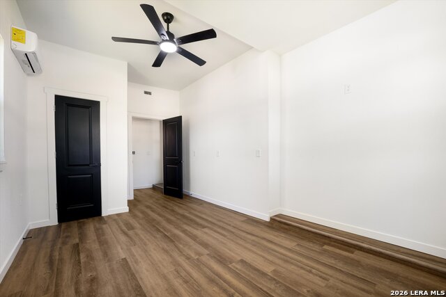 536 Commerce St Property Photo 28