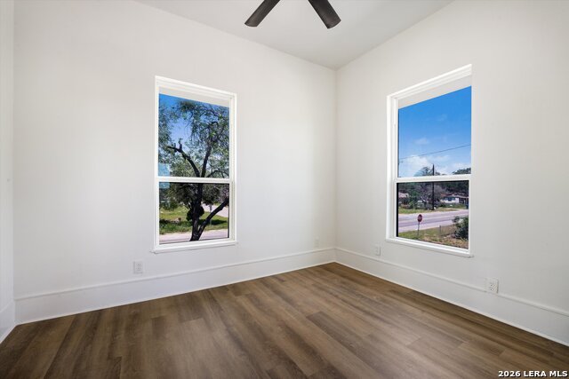 536 Commerce St Property Photo 33