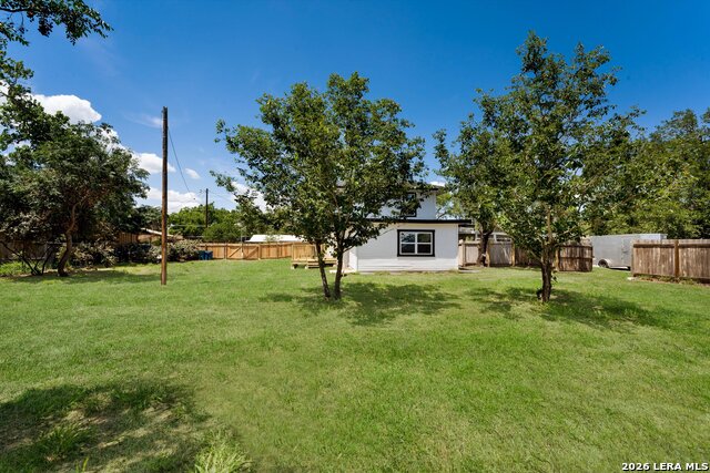 536 Commerce St Property Photo 38