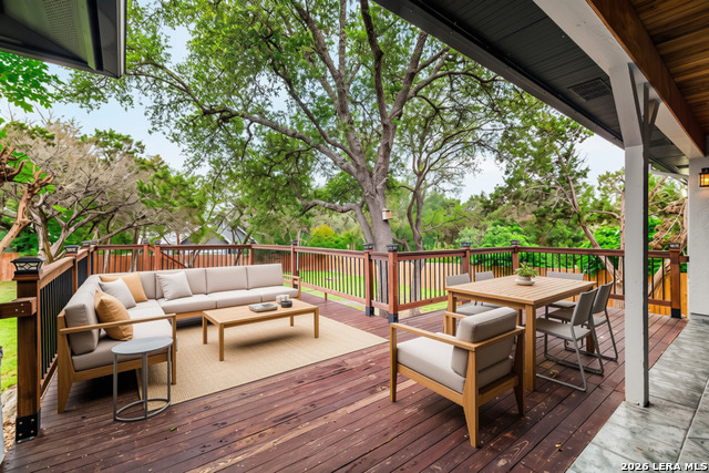 1122 Midnight Property Photo 7