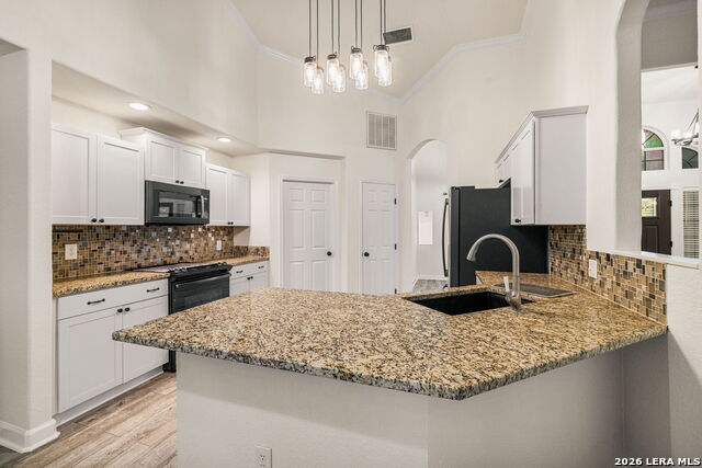 1122 Midnight Property Photo 32