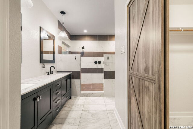 1122 Midnight Property Photo 40
