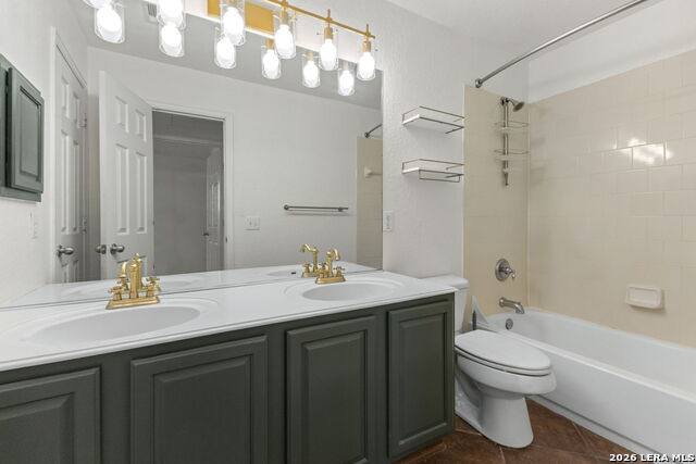 21814 Ruby Run Property Photo 29
