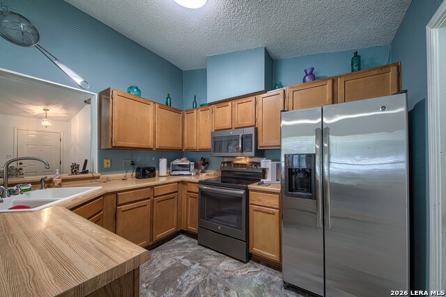 12102 Magnolia Blossom Property Photo 15