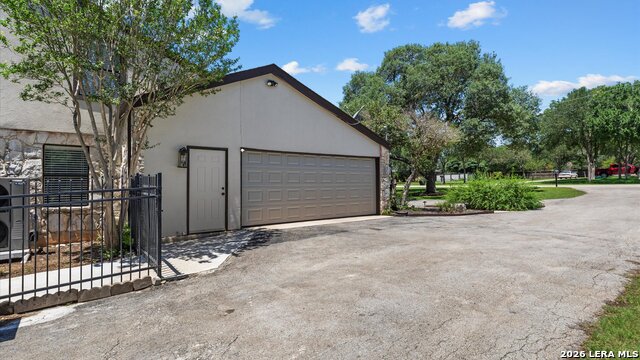 9514 Goldenrod Property Photo 45