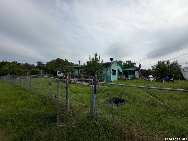 526 Scott Way Property Photo 7