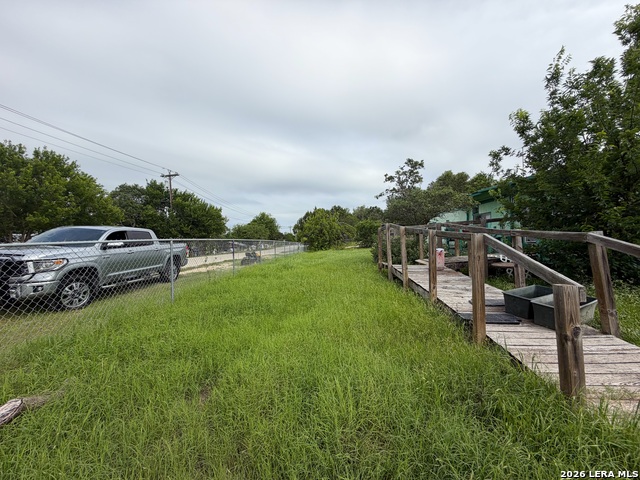 526 Scott Way Property Photo 9