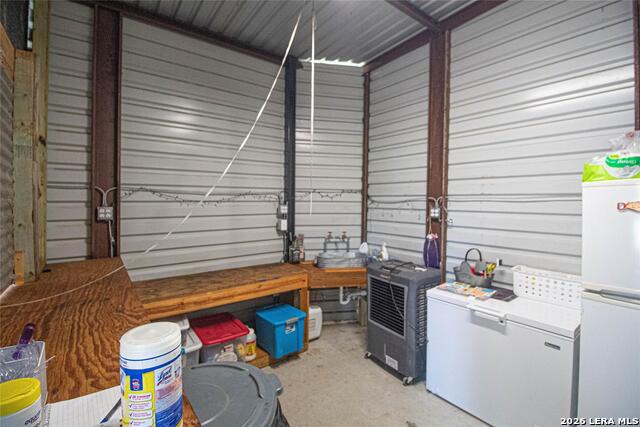27000 Highway 146 N Property Photo 27