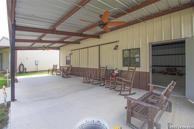 27000 Highway 146 N Property Photo 32