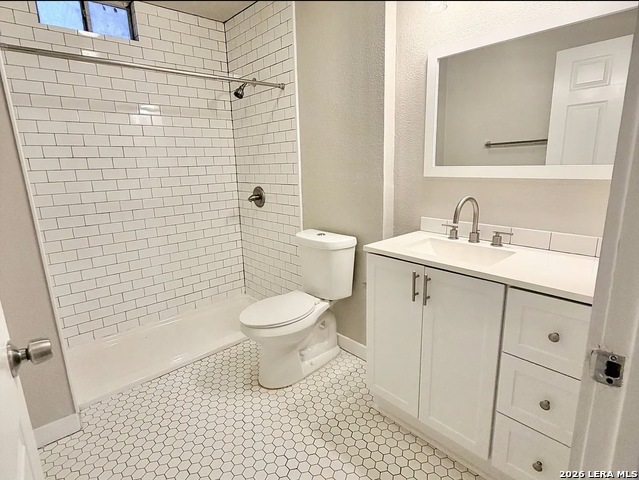 105 Dewitt Property Photo 8