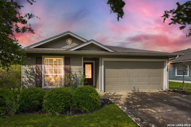 2240 Stoneleigh Property Photo 1