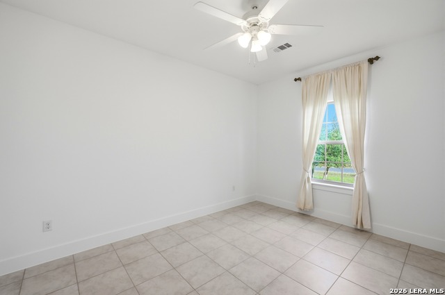 132 N Calvin Barrett Property Photo 15