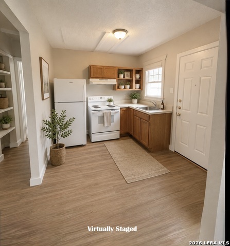 904 C St Property Photo 4