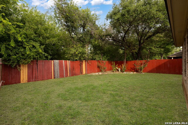 30 Pembroke Ln Property Photo 18