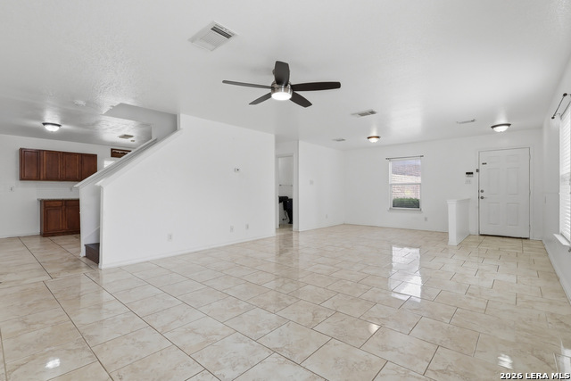 43 Longleaf Coral Property Photo 3