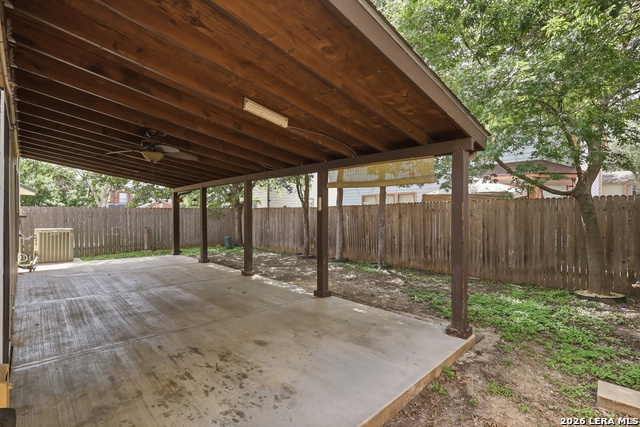 43 Longleaf Coral Property Photo 23