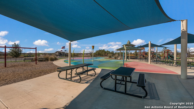 4238 Marjoram Landing Property Photo 32